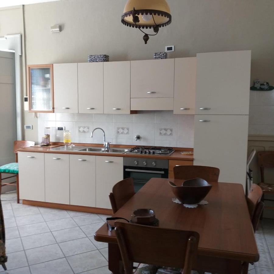 Dimora Palma Di Barolo Apartamento Exterior foto