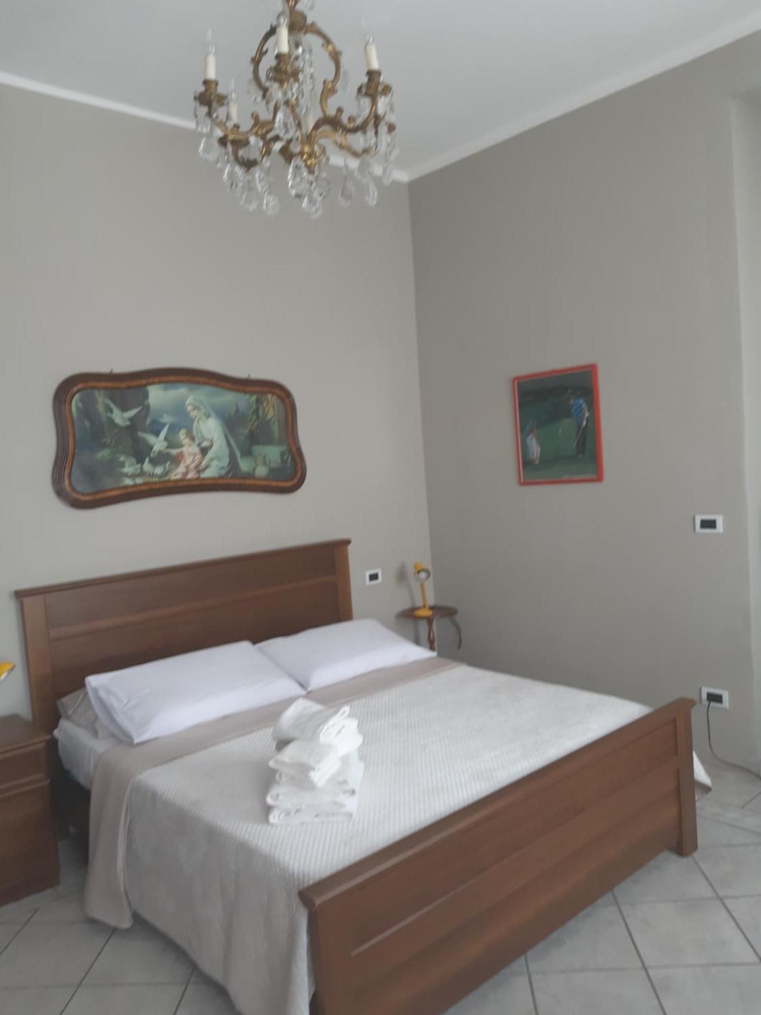 Dimora Palma Di Barolo Apartamento Exterior foto